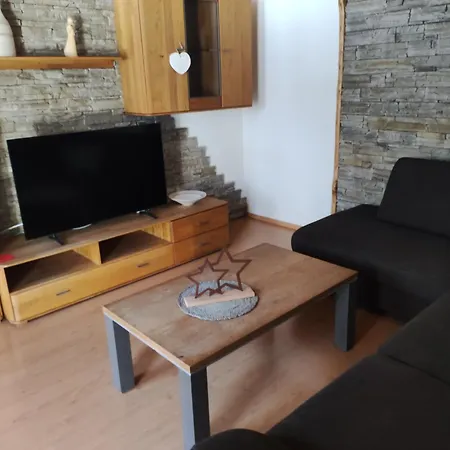 Frauenkogelblick Mit Terrasse